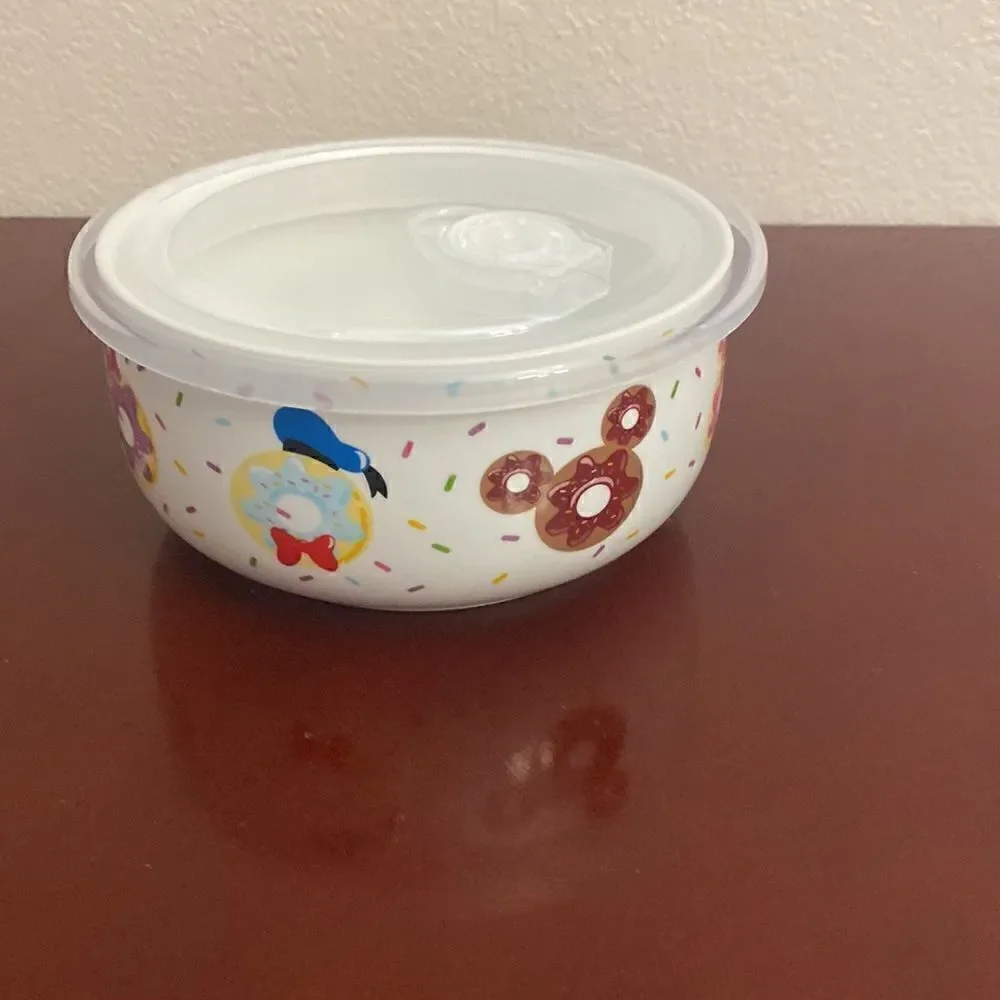 🍩🍩Mickey Mouse and Friends 26 Oz Round Plastic Microwave Bowl & Vented Lid